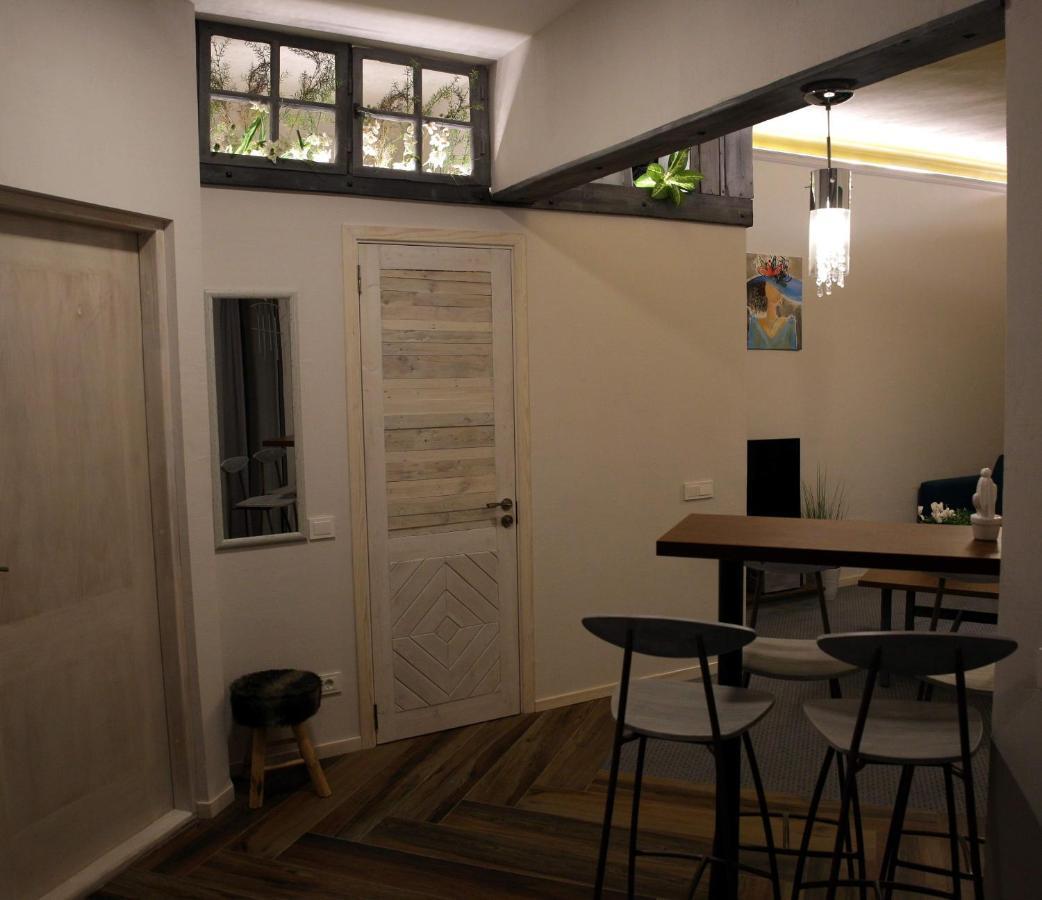 Dp Art Residence - Self Check In Κάουνας Εξωτερικό φωτογραφία